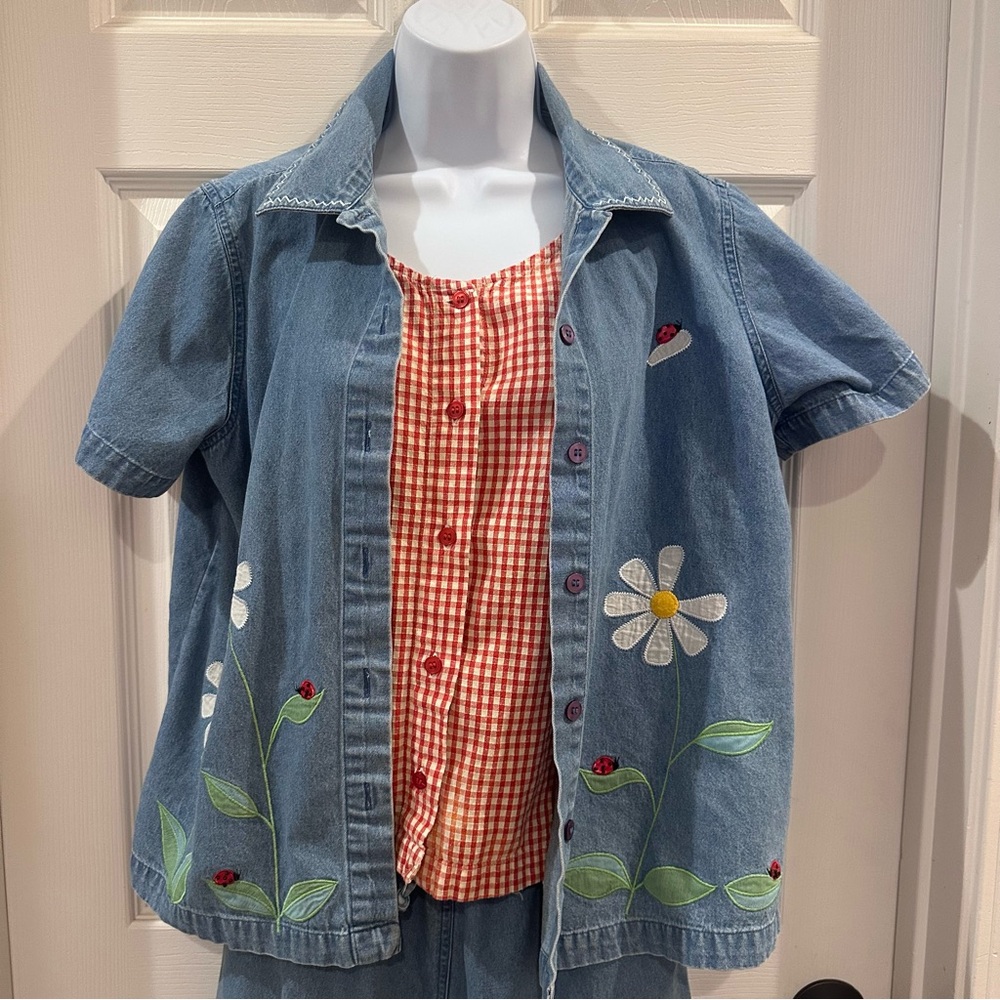 Ms. Lee Vintage Floral Embroidered Denim Set with Red Gingham Top Medium - Picture 2 of 13